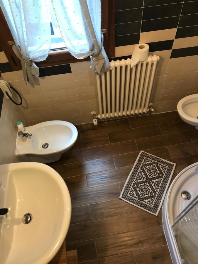 Lilly Bed & Breakfast Сулмона Екстериор снимка